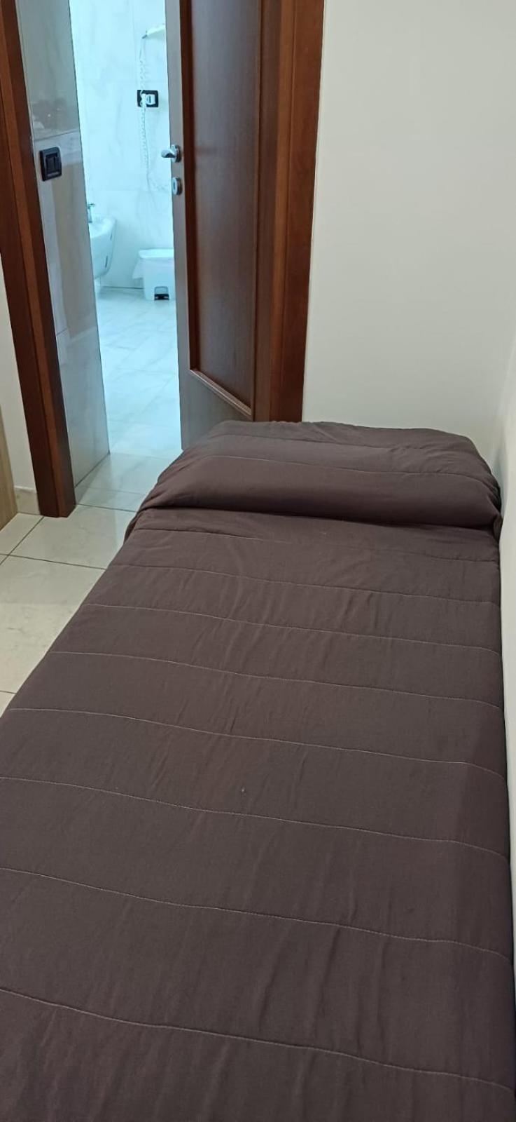 B&B Terracina Holiday ภายนอก รูปภาพ